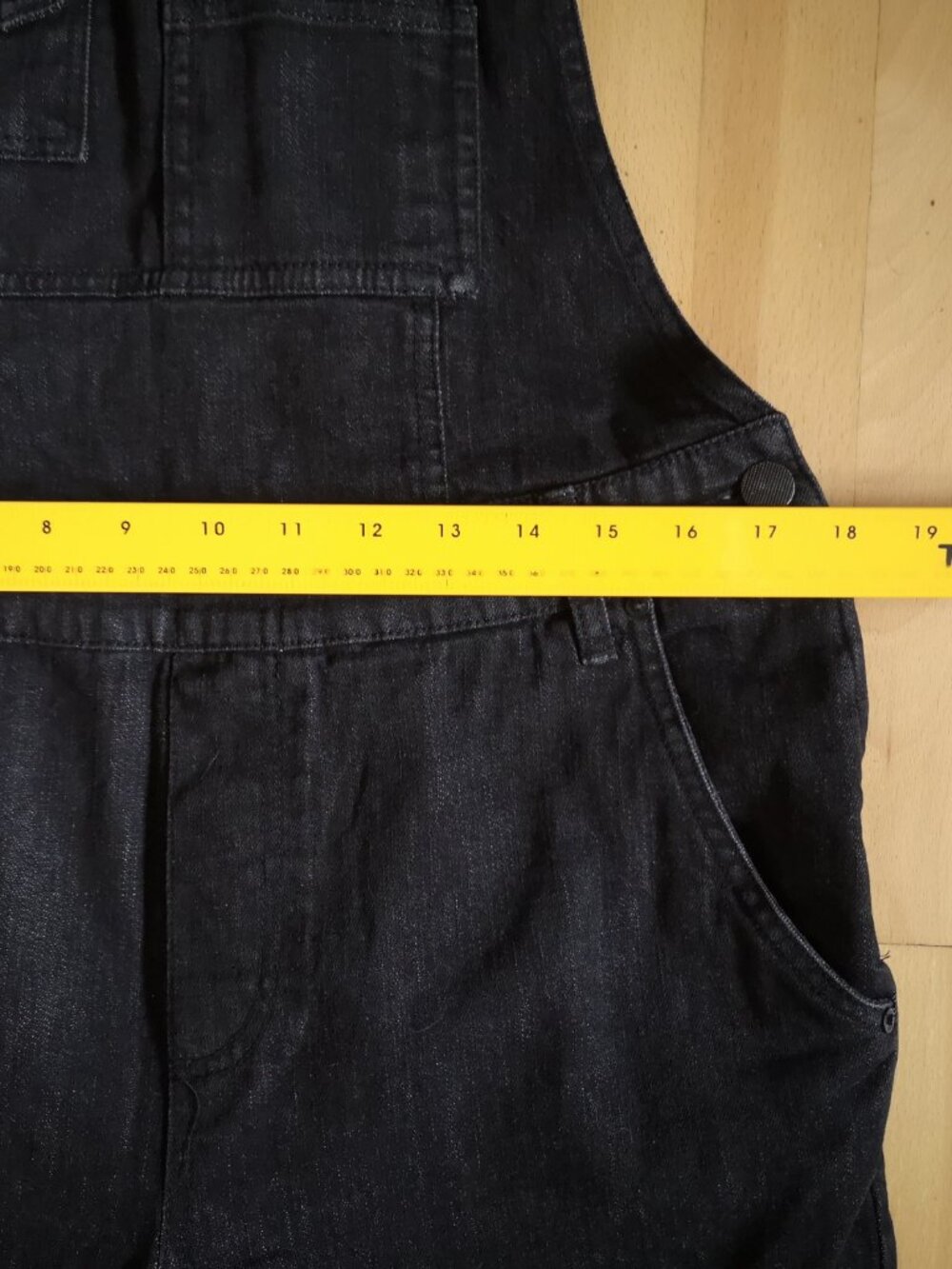 Free People Ladies Size 31 Black Denim Adjustable Straps 1 Pocket Bib Overalls - Picture 12 of 14